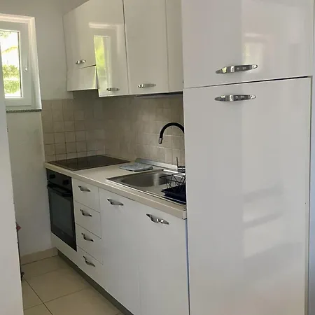 Apartment Ema *